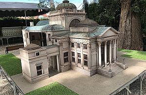 Dawna Warszawa w miniaturze. Wystawa w doskonałej lokalizacji