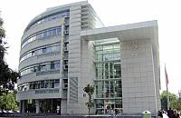 Czy przy bielańskim ratuszu powstanie aleja zasłużonych? Za jedyny milion