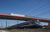 W 15 minut z Zachodniego na nowe lotnisko. Pierwsza umowa podpisana