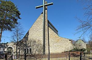 Niedoceniona perełka Warszawy. Kościół w Aninie zadziwiał projektem