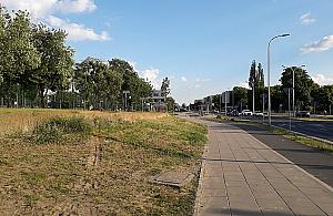 Park kieszonkowy przy metrze Wawrzyszew? "Odsapnąć w cieniu drzew"