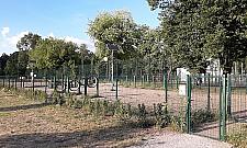 Park kieszonkowy przy metrze Wawrzyszew? "Odsapnąć w cieniu drzew"