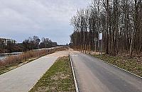 Rowerem do Nieporętu? Nie liczmy na asfalt nad Kanałem Żerańskim