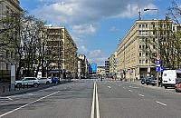 Czerpanie wzorców czy leczenie kompleksów? "Krucza jak La Rambla"