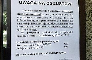 Oszukali emerytkę metodą "na wymianę drzwi". Policja umywa ręce