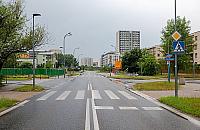 Nowe światła na Kondratowicza. Mieszkańcy czekają od lat