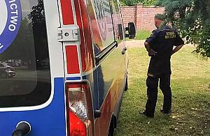 Nieprzytomny leżał w krzakach. "Mogło skończyć się tragicznie"