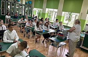 W Warszawie brakuje nauczycieli. Jak jest na Woli?