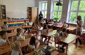 Na Targówku brakuje nauczycieli polskiego, języków obcych, matematyki, a nawet religii