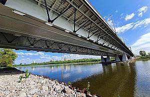 Zat³oczone mosty w Warszawie. Nastêpny bêdzie dla pieszych