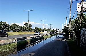 Na "małą Modlińską" brakuje pieniędzy. Mieszkańcy czekają od lat