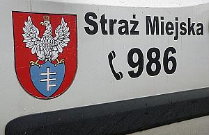 Pijany strażnik miejski na służbie. Miał trzy promile