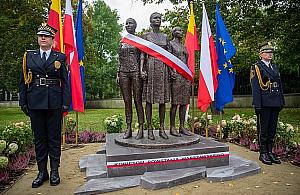 Nowy pomnik w Warszawie. Kobiety powstania upamiętnione