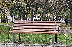 Urzędnicy zmienili projekt mieszkańca. Wykreślili niemal wszystkie lokalizacje ławek