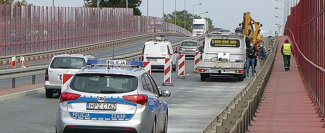 129 km/h w terenie zabudowanym. Kierowcy tracą prawo jazdy