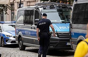 Morderstwo na Łojewskiej. Kilkakrotnie dźgnął nożem członka rodziny