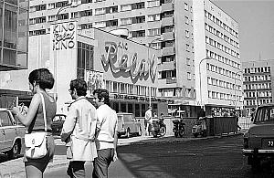 Piętnaście lat bez kina Relax. Miało największy ekran w Warszawie