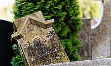 Kwesta na tarchomińskie nagrobki i... koncert bez oklasków