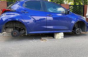 Auta na cegłach, czyli plaga kradzieży na Bielanach