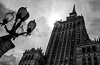 Radna chce podświetlić Pałac Kultury na... czarno. Ratusz: "Niewykonalne"