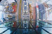 Powstał taras ze szklaną podłogą. Niezwykła atrakcja w Warszawie