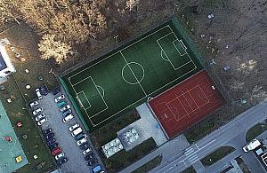 "Koledzy wicedyrektora opanowali Orlik". Liczby mówią co innego