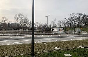 Tak wygląda parking za 6 mln. Już osiem miesięcy opóźnienia