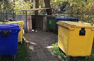 Sąsiedzki spór o altanę śmietnikową