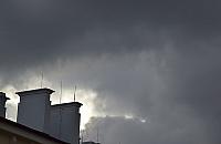 Wymiana kopciuchów w Warszawie. "Jaka piękna katastrofa"