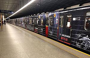 "Prawdziwym potworem jest przeznaczenie". Wiedźmińskie metro w Warszawie