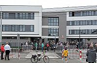 Szkoła przy Cyklamenów: słupki poprawią bezpieczeństwo?