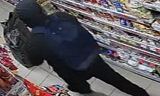 Zuchwała kradzież na Żeraniu. Policja prosi o pomoc