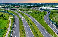 Dwie jezdnie po trzy pasy z Warszawy do Łodzi? Najpierw konsultacje rynkowe