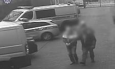 Przejmowali mieszkania, uśmiercali właścicieli. Wielka akcja policji w Warszawie