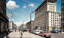 Pałac Kultury był jeszcze jasny. Powojenna Warszawa w kolorze