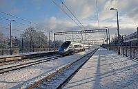 Śmiertelny wypadek w Choszczówce. Mężczyzna wpadł pod pociąg