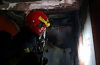 Nocny po�ar w Falenicy. Z �ywio�em walczy�o 80 stra�ak�w