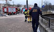 Pechowa przygoda mieszkańca Bródna. Wpadł do fosy dawnego wybiegu "miśków"