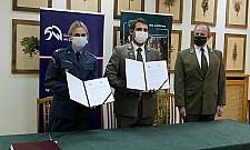 Więźniowie posprzątają lasy. Umowa aresztu na Białołęce z nadleśnictwem