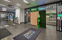 Powstał sklep bez kasjerów. Żabka Nano na Górcach