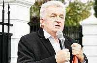 Bo mieszkanie jest za duże. Pięciolatka doświadcza przemocy domowej, urząd nie pomoże