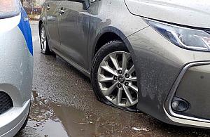 Przebił opony w samochodzie sąsiada. Sam nie wie, dlaczego