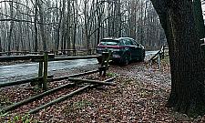 Płot na Dewajtis zniszczony. Czas na remont?