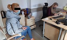 Imprezował z nieznajomymi, został okradziony