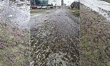 Do tramwaju i sklepu przez błoto. Mieszkańcy Tarchomina mają dość