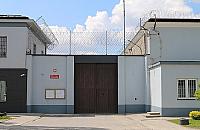 78-latka próbowała przemycić marihuanę do więzienia na Służewcu. Przyszła na widzenie z synem