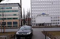 Kasprzaka: tu było przejście dla pieszych. Czy jego przywrócenie jest możliwe?