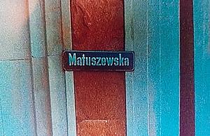 Ulica z Targówka zagrała w filmie. Nie zgadniesz, gdzie jej użyto