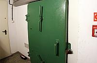 Zapomniany schron przy Górczewskiej. "Nie zmieści nawet 50 osób"