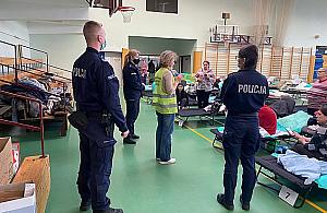 Pomogli uchodźcy odnaleźć rodzinę. "Żona z synkiem są w Niemczech"